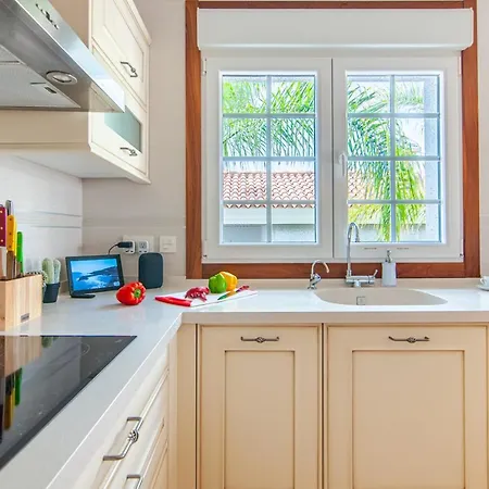 Torriani With Heated Pool Ph11 Puerto de Santiago (Tenerife)