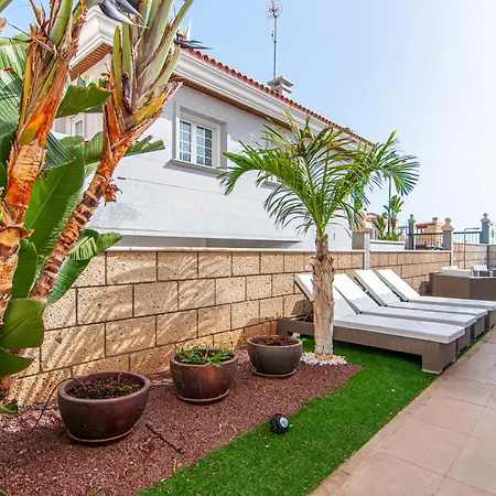 Villa Torriani With Heated Pool Ph11