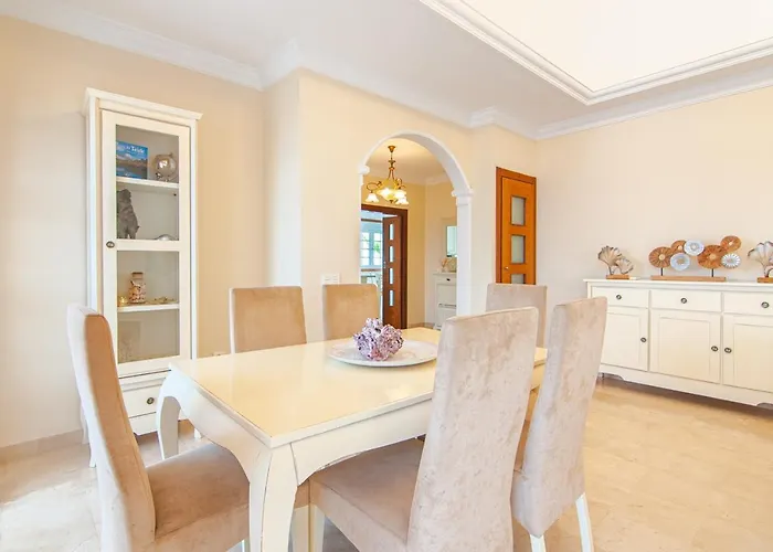 Torriani With Heated Pool Ph11 * Puerto de Santiago (Tenerife)