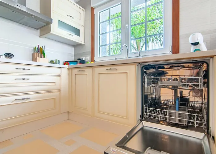 Villa Torriani With Heated Pool Ph11