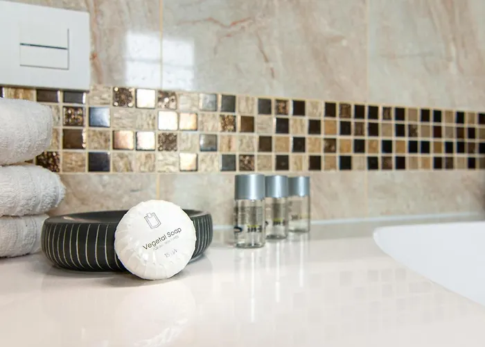 Torriani With Heated Pool Ph11 Villa