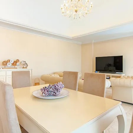 Torriani With Heated Pool Ph11 *