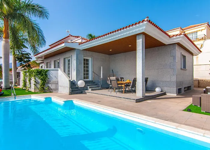 빌라 Torriani With Heated Pool Ph11 푸에르토 데 산티아고