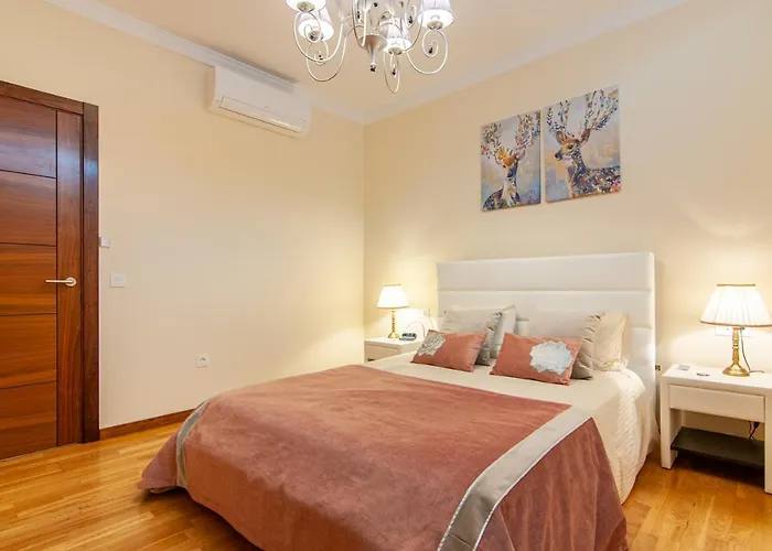 빌라 Torriani With Heated Pool Ph11 *