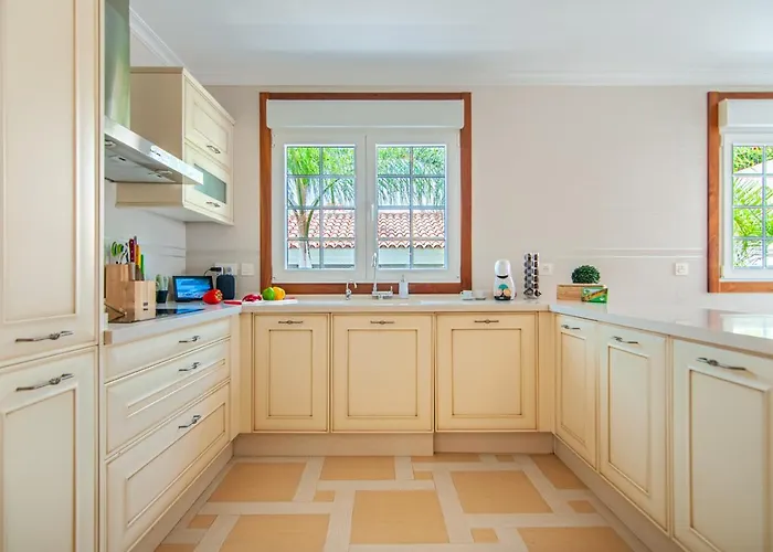 Вилла Torriani With Heated Pool Ph11